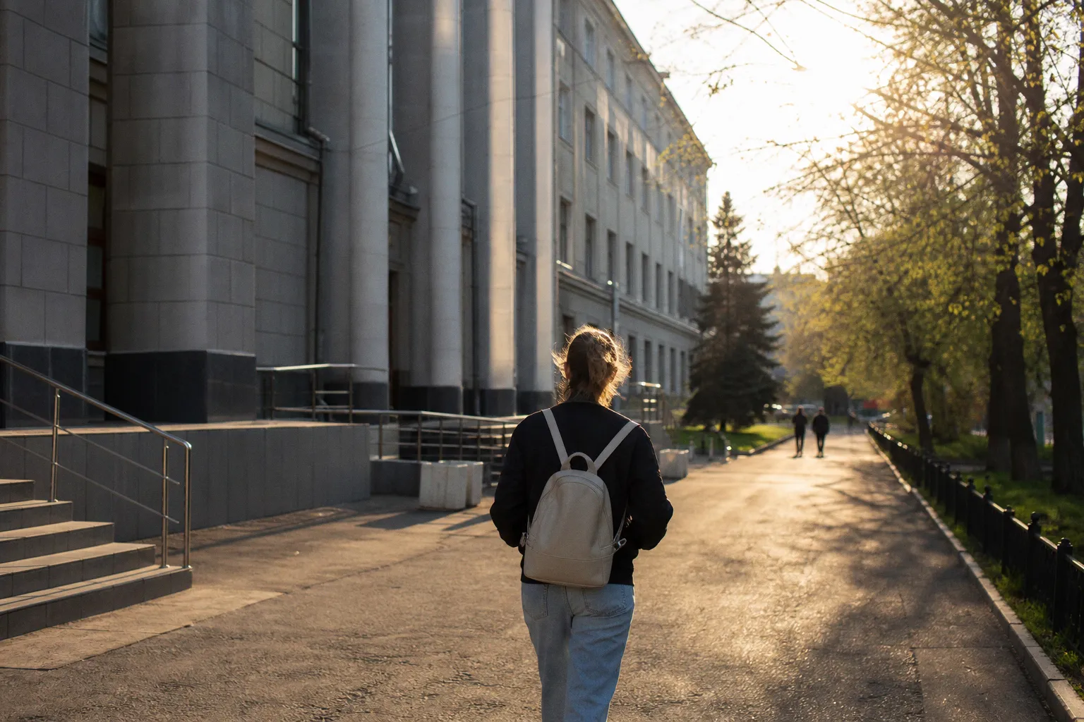 Почему статистика приёма в вузы не поможет выбрать будущую профессию